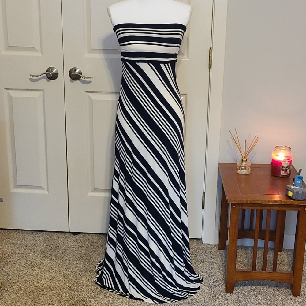 Banana Republic Strapless Dress